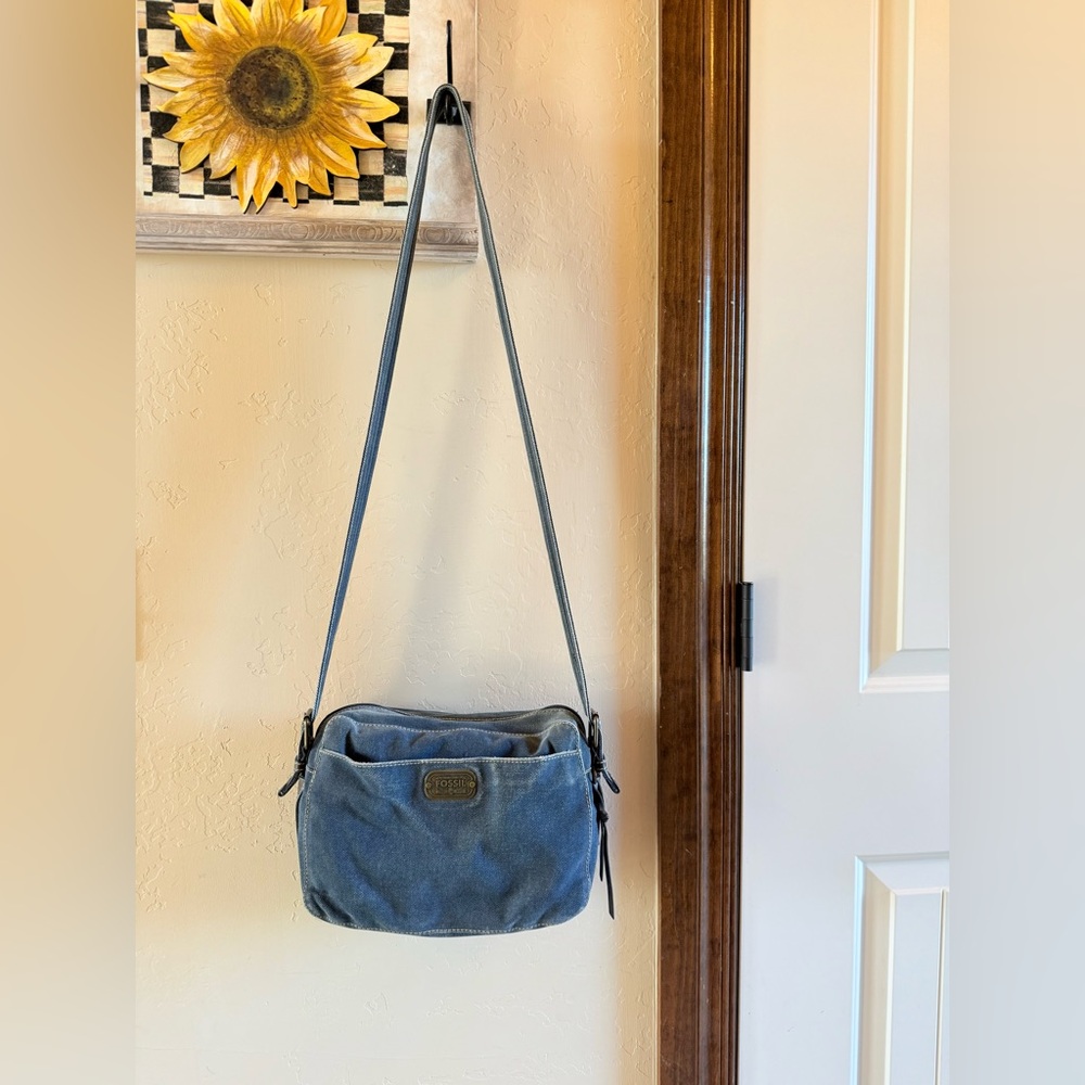 Vtg Fossil Light Blue Denim Crossbody Bag Small Messenger Bag w/ Pen Holder - Picture 2 of 8